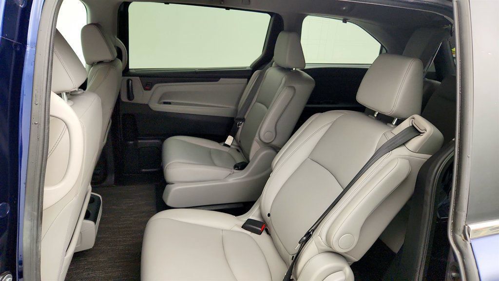 Used 2024 Honda Odyssey EX-L image 21