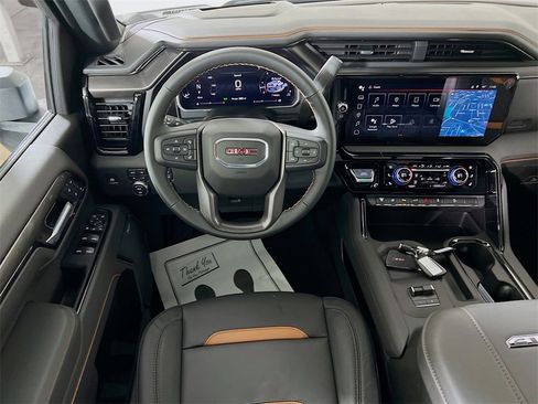 New 2026 GMC Sierra 3500 AT4 w/ AT4 Premium Plus Package image 18