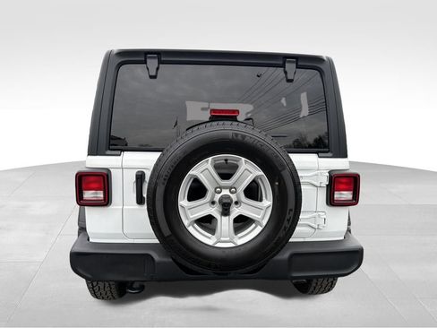 Certified 2021 Jeep Wrangler Unlimited Sport S image 10