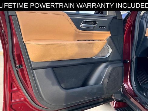 Certified 2025 INFINITI QX80 Sensory image 23