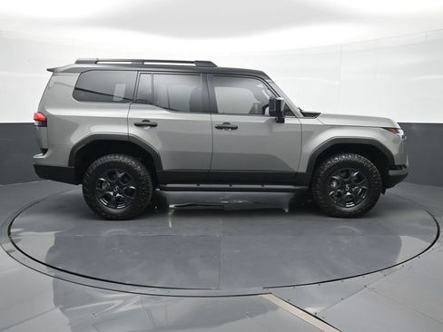 Used 2026 Lexus GX 550 AWD/4WD image 22
