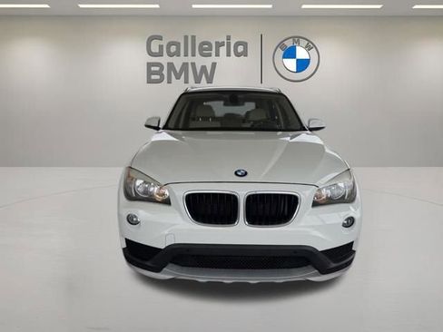 Used 2015 BMW X1 sDrive28i RWD image 3