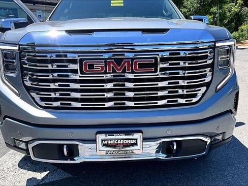 Used 2024 GMC Sierra 1500 Denali w/ Denali Reserve Package AWD/4WD image 34