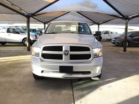 Used 2014 RAM 1500 Express image 2