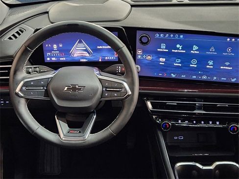 Used 2024 Chevrolet Traverse Z71 image 26