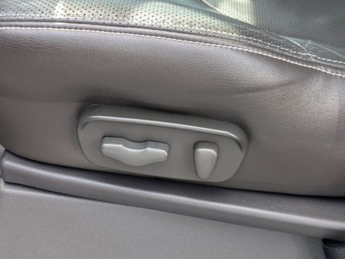 Used 2019 Nissan Frontier PRO-4X w/ Pro-4x Luxury Package image 20