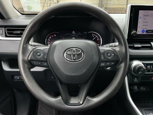 Used 2024 Toyota RAV4 XLE FWD image 15