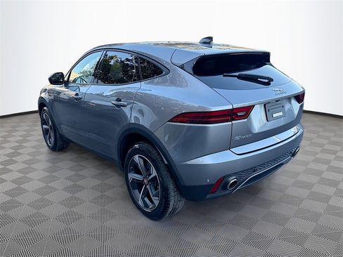 Used 2023 Jaguar E-PACE SE image 8