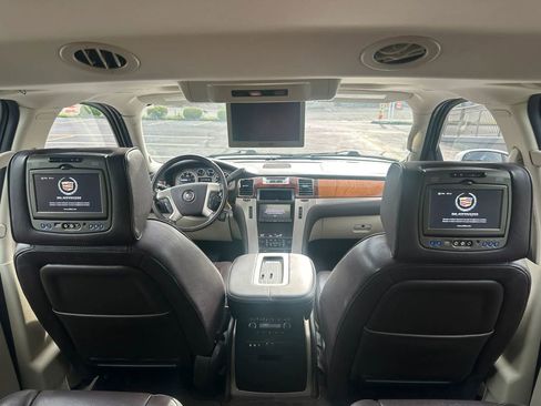 Used 2013 Cadillac Escalade Platinum AWD/4WD image 20