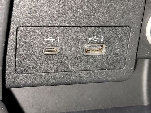Used 2022 Nissan Kicks SV FWD image 23