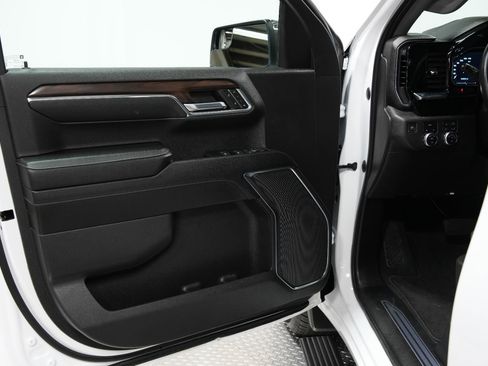 Used 2023 GMC Sierra 1500 SLT image 22