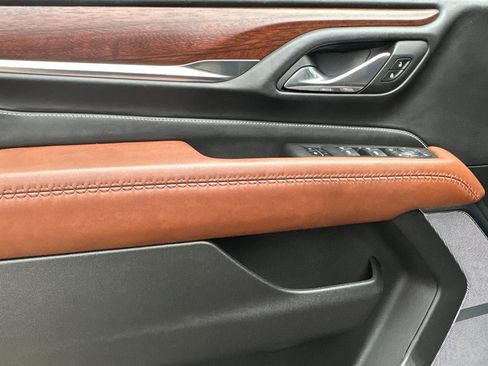 Certified 2023 GMC Yukon XL Denali Ultimate w/ LPO, Floor Liner Package image 11