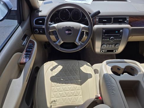 Used 2007 GMC Yukon SLE RWD image 9