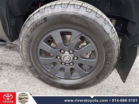 Certified 2024 Toyota Land Cruiser image 11