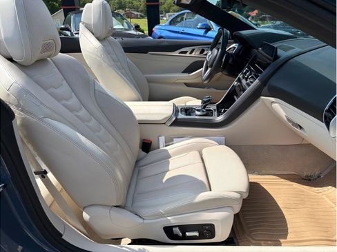 Used 2022 BMW 840i Convertible w/ Comfort Seating Package RWD image 12