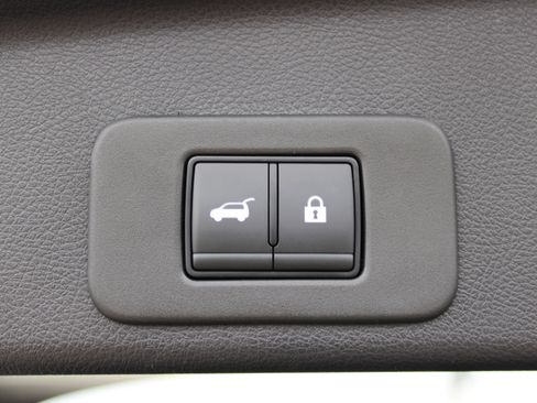 Certified 2025 Nissan Murano SV AWD/4WD image 6