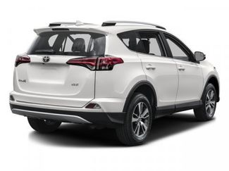 Used 2017 Toyota RAV4 XLE AWD/4WD video 2