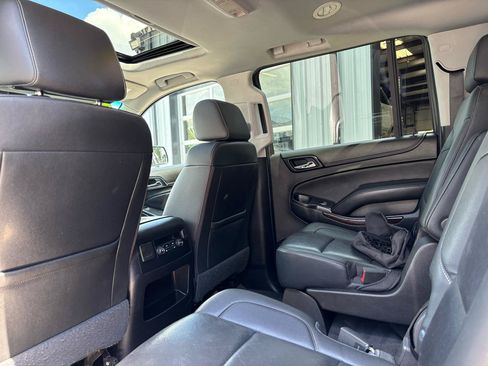 Used 2020 GMC Yukon XL SLT AWD/4WD image 21