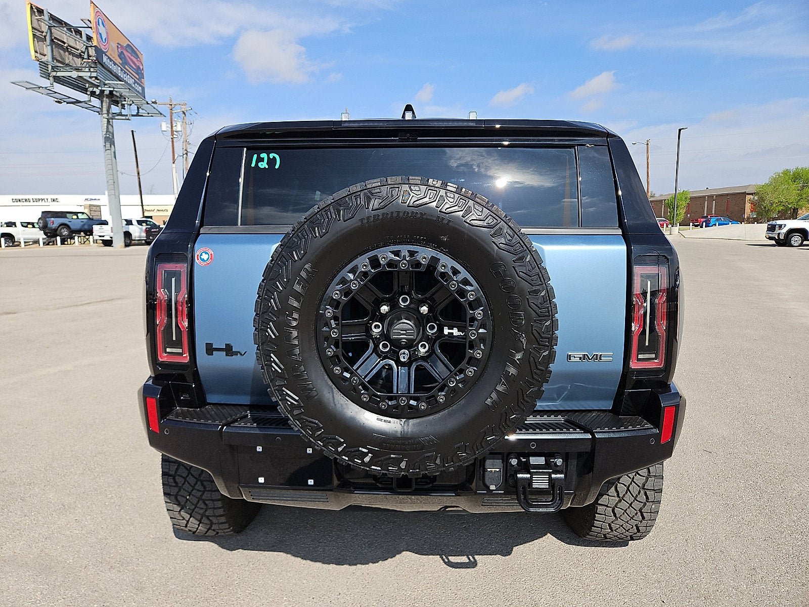 New 2024 GMC Hummer EV 3X w/ Omega Edition AWD/4WD image 4