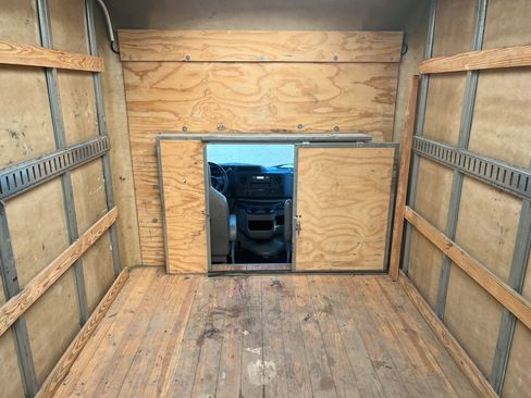 Used 2024 Ford E-350 and Econoline 350 Super Duty w/ Power Windows & Locks Group RWD image 18