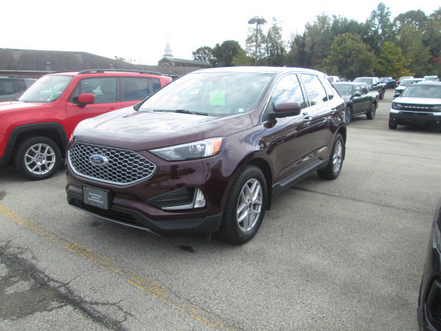 Used 2024 Ford Edge SEL w/ Convenience Package AWD/4WD image 4