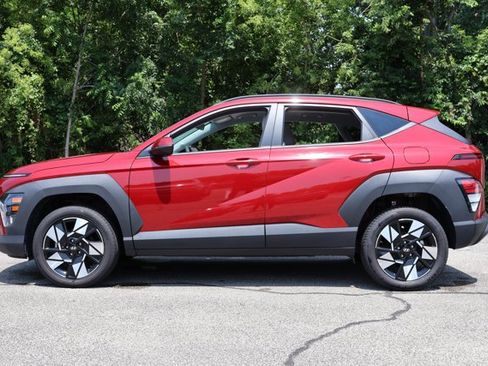 Used 2024 Hyundai Kona SEL AWD/4WD image 8