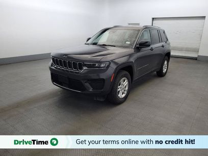 Used 2022 Jeep Grand Cherokee Laredo w/ Luxury Tech Group I