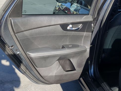 Used 2023 Kia Forte GT-Line image 30