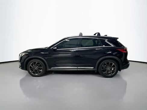 Used 2019 INFINITI QX50 Essential w/ Sensory Package FWD image 2