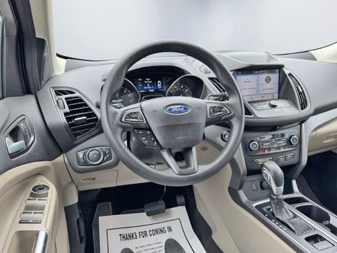 Used 2019 Ford Escape SE AWD/4WD image 16