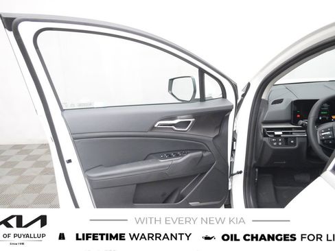 New 2026 Kia Sportage EX w/ EX Panoramic Sunroof Package AWD/4WD image 9
