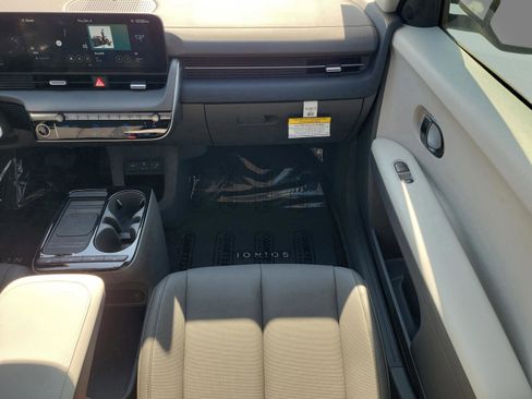 New 2026 Hyundai Ioniq 5 SEL image 12