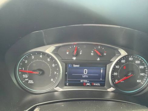 Used 2020 Chevrolet Equinox LT AWD/4WD image 16
