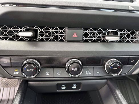 Used 2025 Honda Accord SE image 22