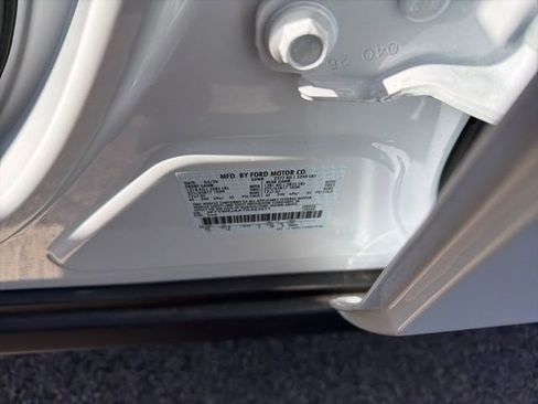 New 2026 Ford Maverick XLT AWD/4WD image 14