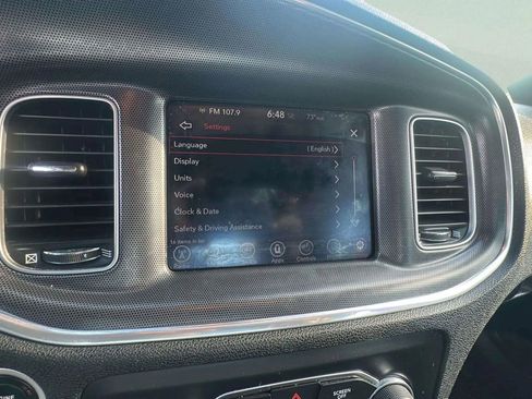 Used 2017 Dodge Charger R/T image 22