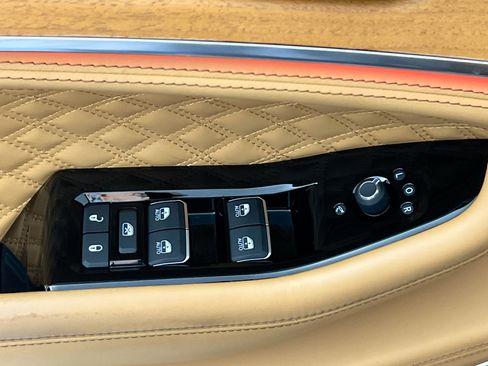 Used 2023 Jeep Grand Cherokee L Summit image 16