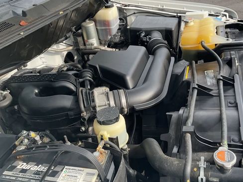 Used 2020 Nissan NV 1500 S image 14