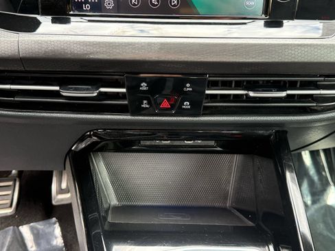 Used 2024 Volkswagen GTI S FWD image 23