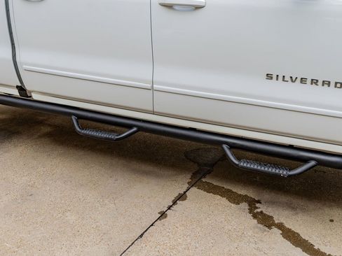 Used 2017 Chevrolet Silverado 1500 LT image 12