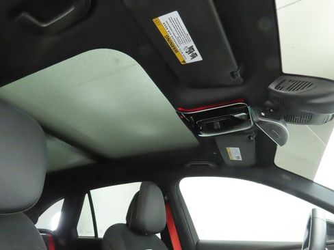 Used 2024 Mercedes-Benz GLC 43 AMG 4MATIC image 18