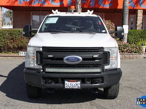 Used 2017 Ford F250 XL w/ Power Equipment Group image 3