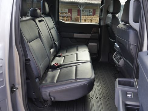 Certified 2021 Ford F150 Lariat w/ Equipment Group 502A High image 31