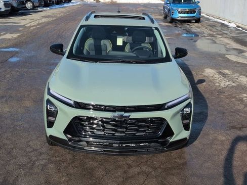 New 2026 Chevrolet Trax ACTIV w/ Sunroof Package FWD image 21