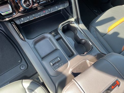 New 2026 GMC Sierra 2500 AT4 w/ AT4 Premium Plus Package image 18