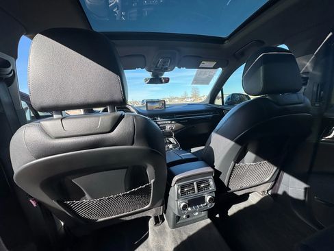 Used 2018 Audi Q7 3.0T Prestige w/ Prestige Package image 24