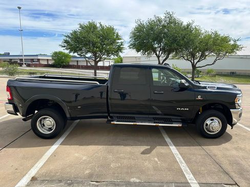 Used 2022 RAM 3500 Tradesman image 11