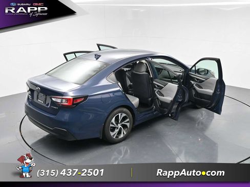 Used 2025 Subaru Legacy Premium AWD/4WD image 29