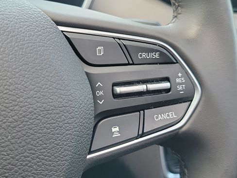 Used 2019 Hyundai Santa Fe FWD image 27