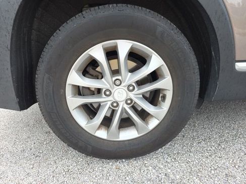Used 2020 Hyundai Santa Fe SEL w/ Cargo Package FWD image 25